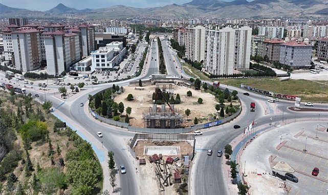 Konya’da Stadyum-Şehir Hastanesi Tramvay Hattı çalışmaları sürüyor
