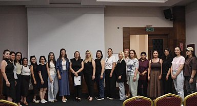 Konyaaltı Belediyesi’nden velilere ilkokula uyum semineri