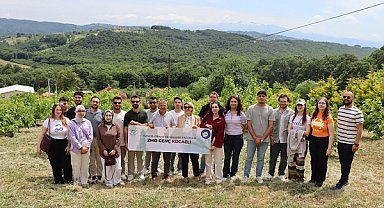 KOÜ öğrencileri, İpekböceği Kozaevi’nde üretim sürecini yerinde inceledi