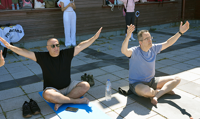 Maltepe’de Dünya Yoga Günü etkinliği düzenlendi