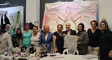 Maltepe’de “Öğrenen ve Üreten Aileler” yıl sonu sergisinde buluştu