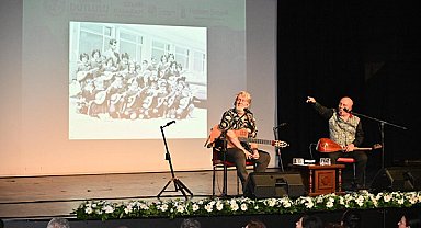 Manisa’da İlhan Şeşen anısına program düzenlendi