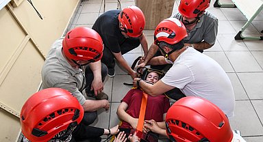 Osmangazi'de okullarda afet bilinci ve tahliye tatbikatı