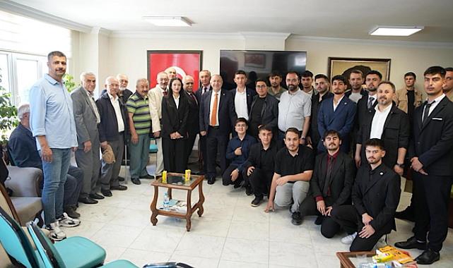 Özdağ Türk Ocakları Sivas şubesini ziyaret etti