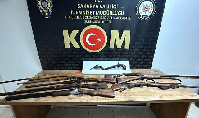 Sakarya’da silah kaçakçılığı operasyonu: Ruhsatsız silahlar ele geçirildi