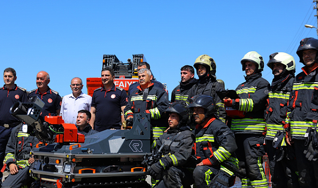 Samsun İtfaiyesi envanterine yangın söndürme robotu eklendi