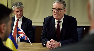 Starmer: Bu yıkıcı olaydan etkilenen herkesle birlikteyim
