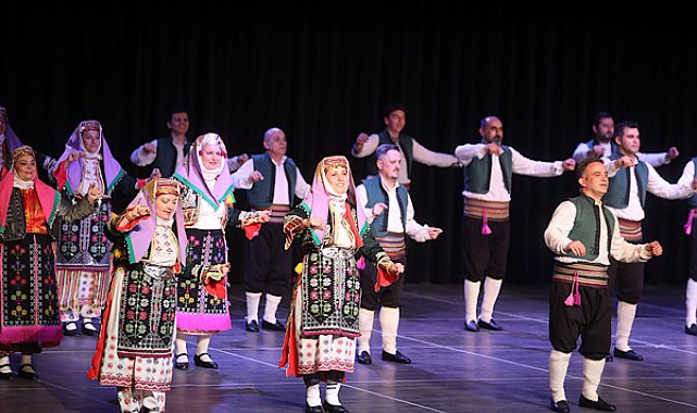 TUBİL Halk Dansları Topluluğu’ndan yıl sonu gösterisi