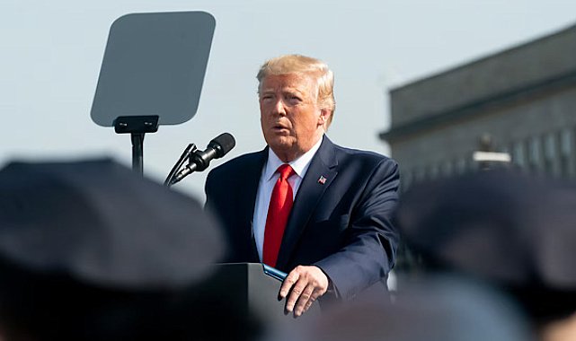 Tump: Eğer 60 gün içinde tamamlanmazsa, bombalamalara geri döneriz