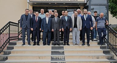 Vali Aktaş, İmam Hatip Lisesi'ni ziyaret etti