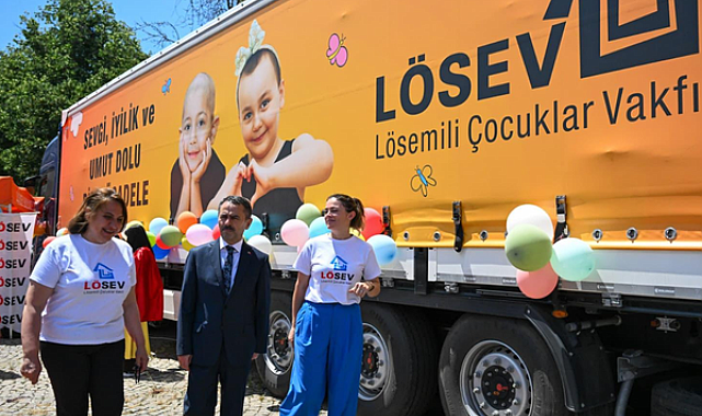 Vali Aktaş LÖSEV İyilik Tırı’nı ziyaret etti