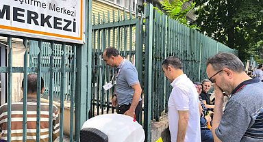 Vali Aktaş’tan YKS Koordinasyon Merkezi ve velilere ziyaret