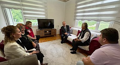 Vali Erol’dan Babalar Günü’nde şehit ailelerine ziyaret