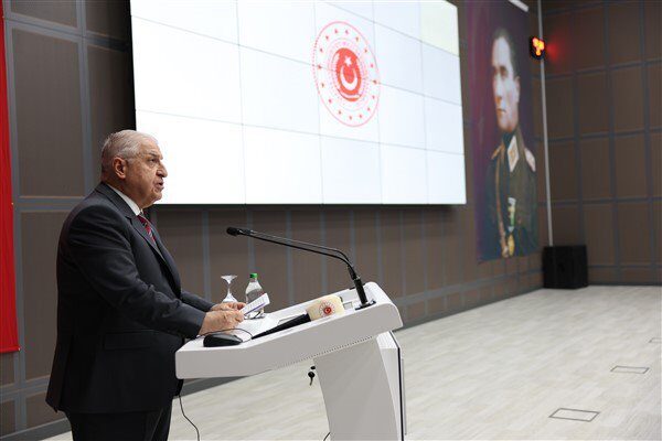 Bakanlıktan yapılan açıklamaya göre, Milli Savunma Bakanı Güler, Milli Savunma