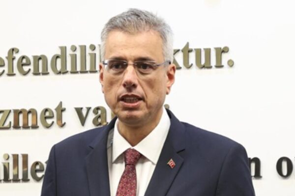 Bakan Memişoğlu, toplantı sonrası yaptığı açıklamada Sağlık Bakanlığı olarak, koruyucu ve