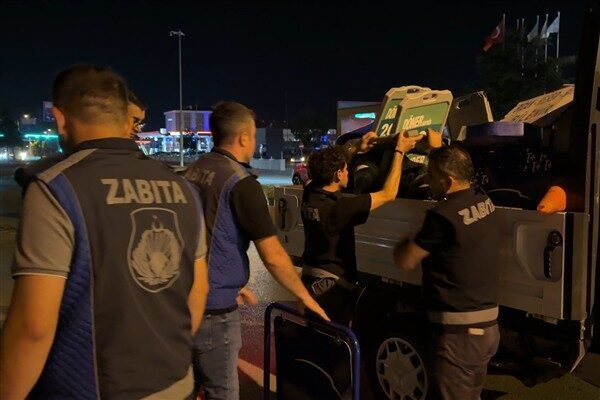 Çorum Belediyesi, kaldırım ve yol işgallerine karşı yürüttüğü denetim çalışmalarını