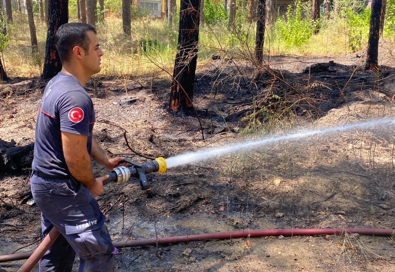 Gazipaşa’nın ilçe merkezine 28 km mesafede bulunan, dört bir yanı