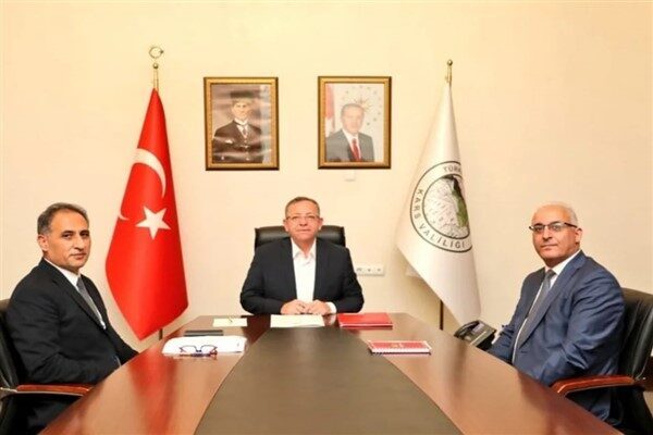 Kars Valisi Ziya Polat’ın başkanlığında gerçekleşen protokol töreni, İl Tarım