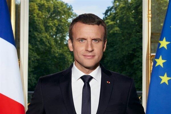 Fransa Cumhurbaşkanı Macron, Safran'ın yeni karbon fren fabrikası için Auvergne-Rhone-Alpes bölgesini