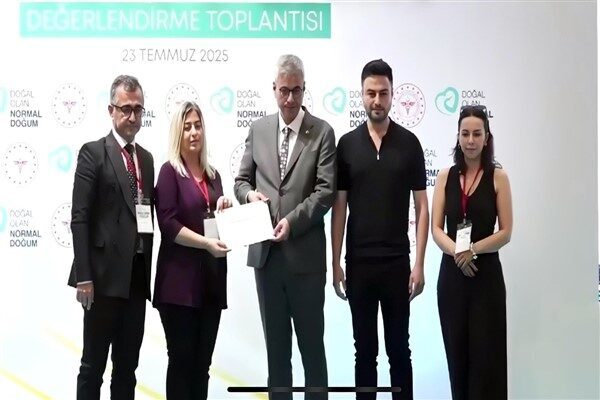 Ankara’da düzenlenen “Normal Doğum Eylem Planı Değerlendirme Toplantısı’nda, sezaryen oranlarını