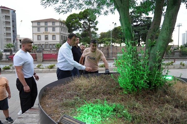10. Yıl Parkı, belediye ekiplerinin çalışmalarıyla yeniden canlandırılacak. Başkan Köse,