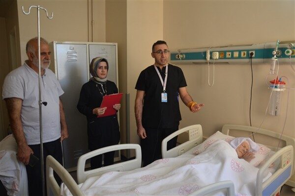 Şanlıurfa Mehmet Akif İnan Eğitim ve Araştırma Hastanesi’nde görevli Ortopedi