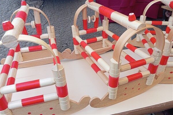 Ahşap oyuncaklar üreten Halil Aziz, bir ömre sığdırdığı meslek hikayesini Hibya