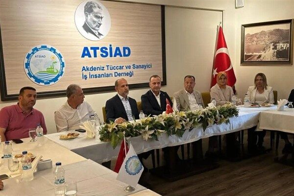 AK Parti Hatay Milletvekili Özel, AK Parti İlçe Başkanı Bülent