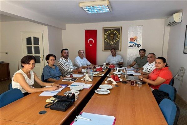Alanya Turistik İşletmeciler Derneği’nde (ALTİD) gerçekleştirilen Alanya Çalışma Grubu Komisyon