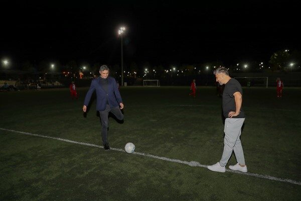 Aliağa Belediyesi Değirmendere Futbol Tesisleri’nde düzenlenen turnuvada toplam 8 takım