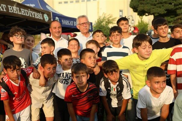 Arslan,belediyecilik hizmetlerinin yanı sıra sosyal faaliyetlerin de büyük önem taşıdığını