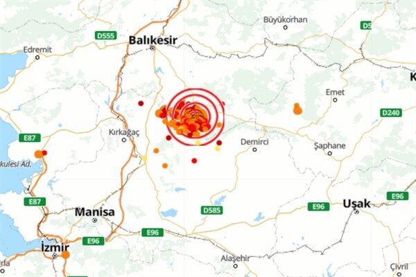 Boğaziçi Üniversitesi Kandilli Rasathanesi ve Deprem Araştırma Enstitüsü (KRDAE) verilerine