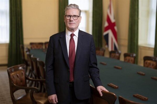 İngiltere Başbakanı Keir Starmer, uzun süredir çalışan kesimin konut sahibi