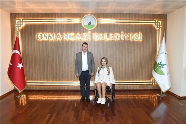 Osmangazi Belediye Başkanı Erkan Aydın, Avrupa Ralli Şampiyonası’nda Türkiye’yi temsil