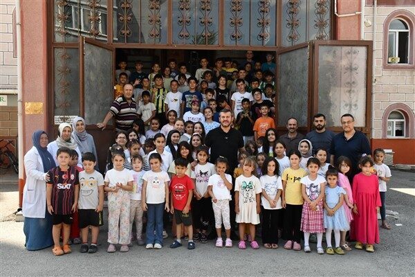 Öğrencilerle bir araya gelen Başkan Çetinkaya, kurslardaki eğitim süreci hakkında