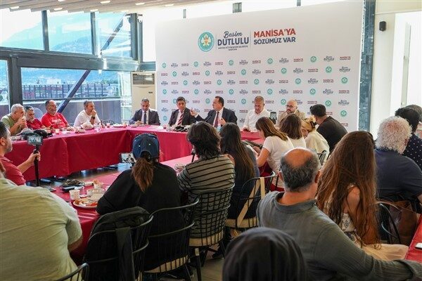 Ülke ve Manisa gündemi ile ilgili değerlendirmelerde bulunan Manisa Büyükşehir