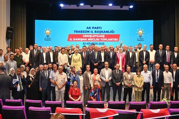 Hamamizade İhsan Bey Kültür ve Sanat Merkezi’nde düzenlenen toplantıda Ulaştırma