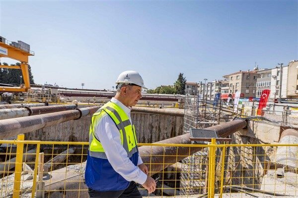 Dev tünel açma makinelerinden (TBM) biri daha Şirinyer İstasyonu’nda ışığı