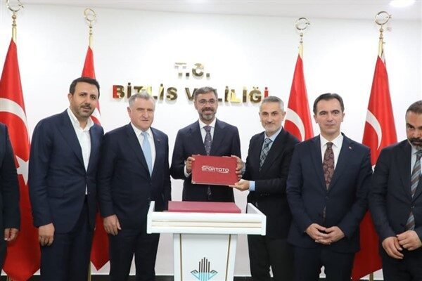 Bu protokol kapsamında il merkezi ve ilçelere 11 adet sentetik