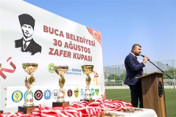 Buca Belediyesi, 30 Ağustos Zafer Bayramı kutlamaları kapsamında futbol turnuvası