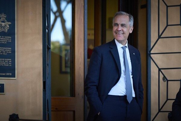 Kanada Başbakanı Carney, açıklamasında "Bugün ekonomimizin geleceğini görüşmek üzere Métis
