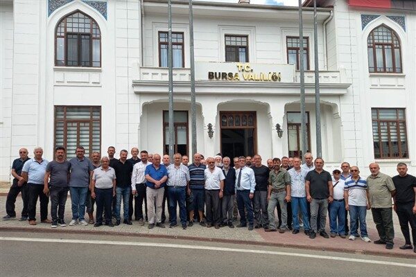 ÇATSANDER, Bursa Valiliği’ne gerçekleştirdiği ziyaret sonrası açıklamalarda bulundu. ÇATSANDER heyeti,