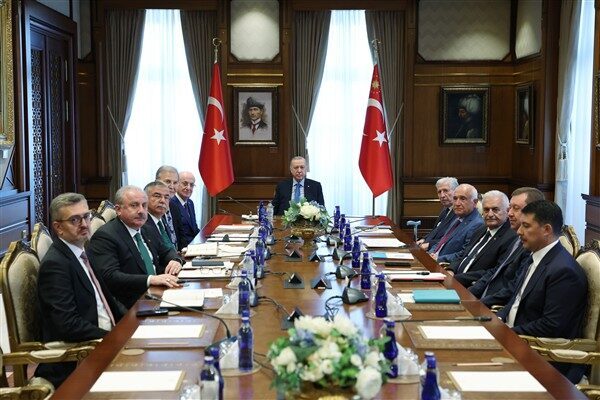 Cumhurbaşkanlığı Yüksek İstişare Kurulu, Cumhurbaşkanı Recep Tayyip Erdoğan başkanlığında Cumhurbaşkanlığı
