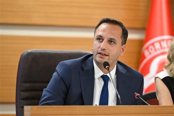 Bornova Belediyesi Ağustos Ayı Olağan Meclis Toplantısı, Bornova Belediye Başkanı