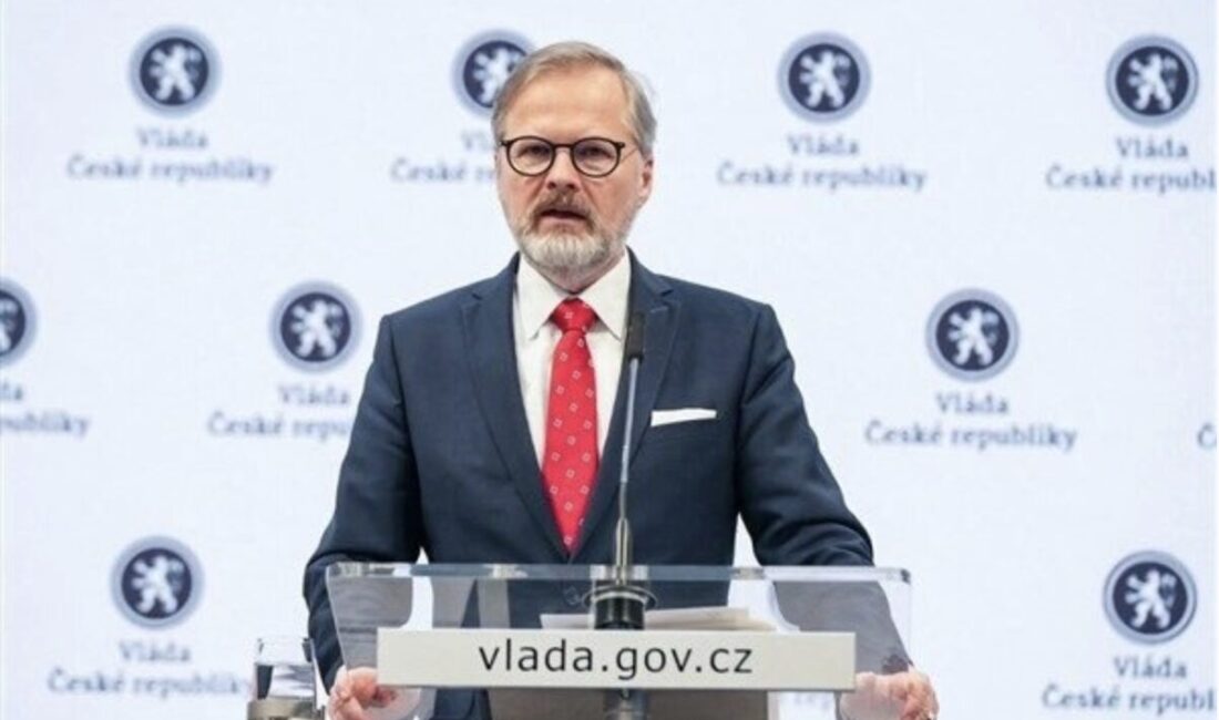 Çekya Başbakanı  Fiala, hükümetin yeni hazırladığı dördüncü antibürokrasi paketini duyurdu. Fiala, paketin