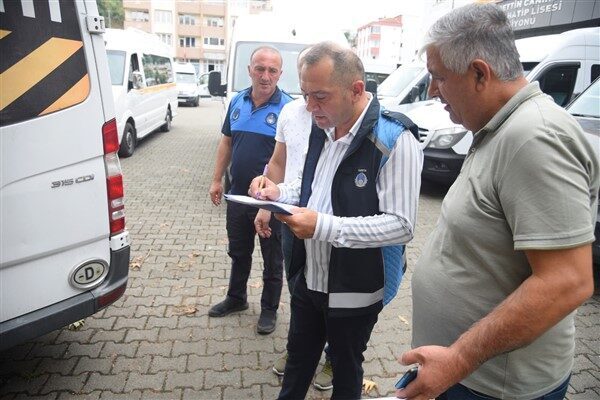 Yapılan kontrollerde, yalnızca araçların fiziksel ve teknik yeterliliği değil; şoförlerin