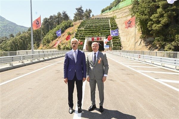 AK Parti Bursa İl Başkanı Davut Gürkan, Ulaştırma ve Altyapı