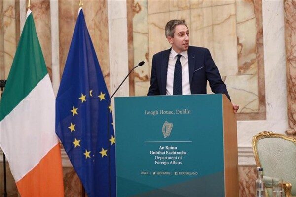 İrlanda Başbakan Yardımcısı, Dışişleri ve Savunma Bakanı Simon Harris, Avrupa