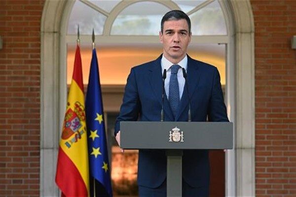 İspanya Başbakanı Pedro Sanchez, açıklamasında "Avrupa'nın en iyisine tanık oluyoruz.