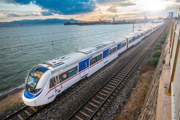 TCDD ve İzmir Büyükşehir Belediyesi ortaklığında faaliyet gösteren İzmir Banliyö